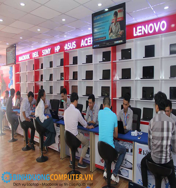 Services for foreigners at Binh Duong Computer