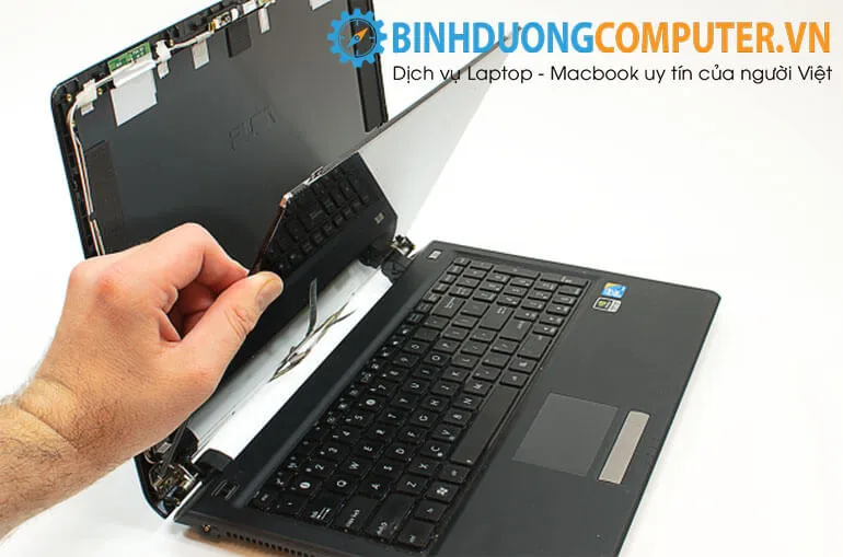 Thay màn hình laptop Dell XPS 13 9370