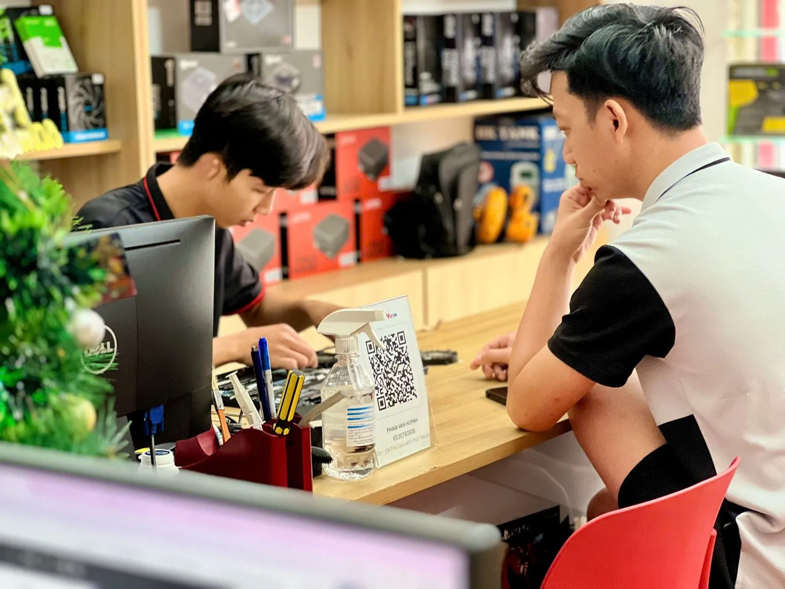 4. Lợi Ích Khi Thay Chân Sạc Xiaomi Mi 11 Lite Chính Hãng