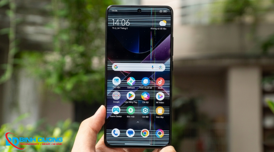 Dấu hiệu cần thay màn hình poco c65