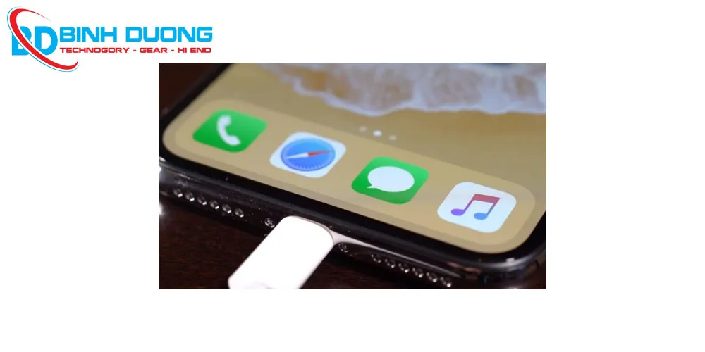 Thay chân sạc iPhone X