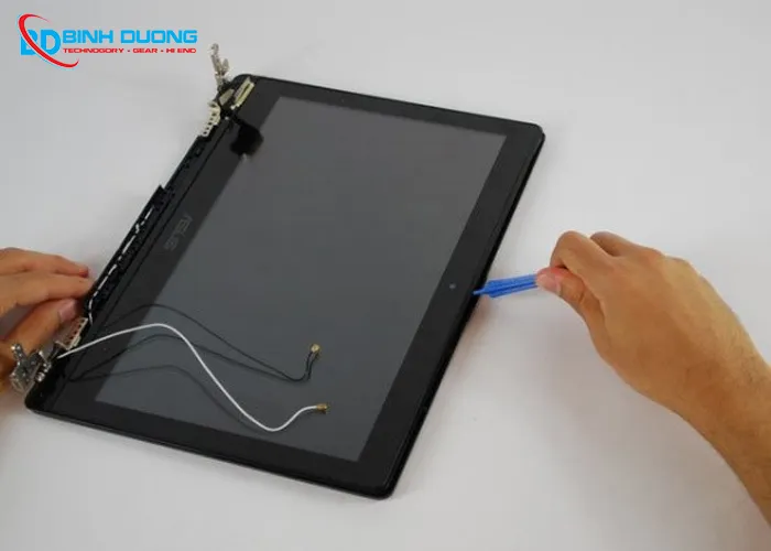 Thay màn hình laptop Asus Vivobook
