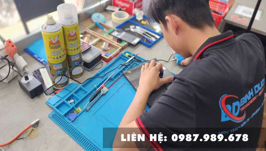 Quy trình thay pin Huawei P9 tại Bình Dương Computer