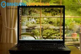 C&aacute;ch bảo vệ m&agrave;n h&igrave;nh laptop