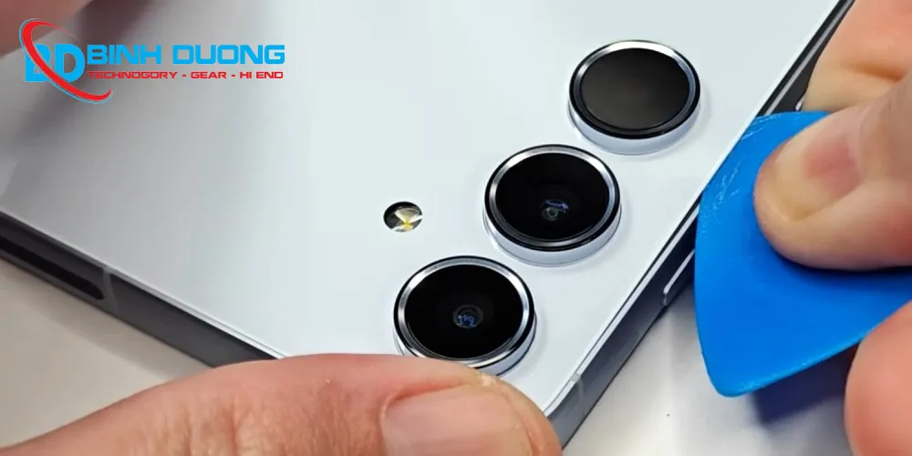 Bảng giá thay kính lưng Samsung A55 mới nhất tại Bình Dương