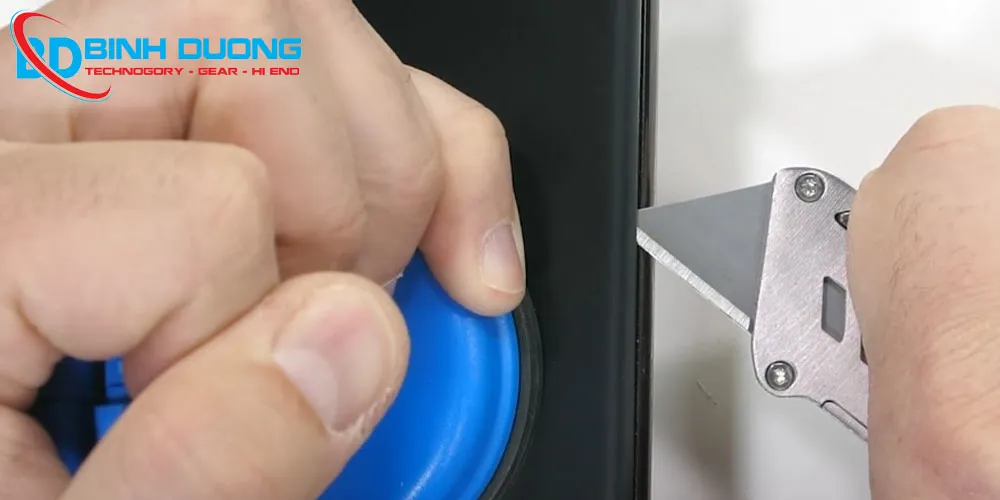 Thay kính lưng Samsung S22 ultra