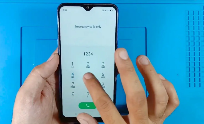 thay mặt kính realme 3 pro