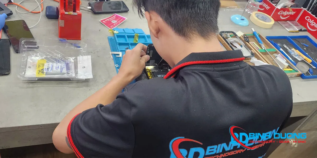 Thay chân sạc Samsung A55