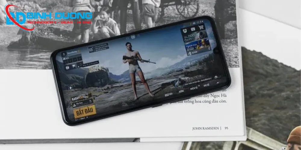 1. Khi nào cần thay nắp lưng Vivo V21?